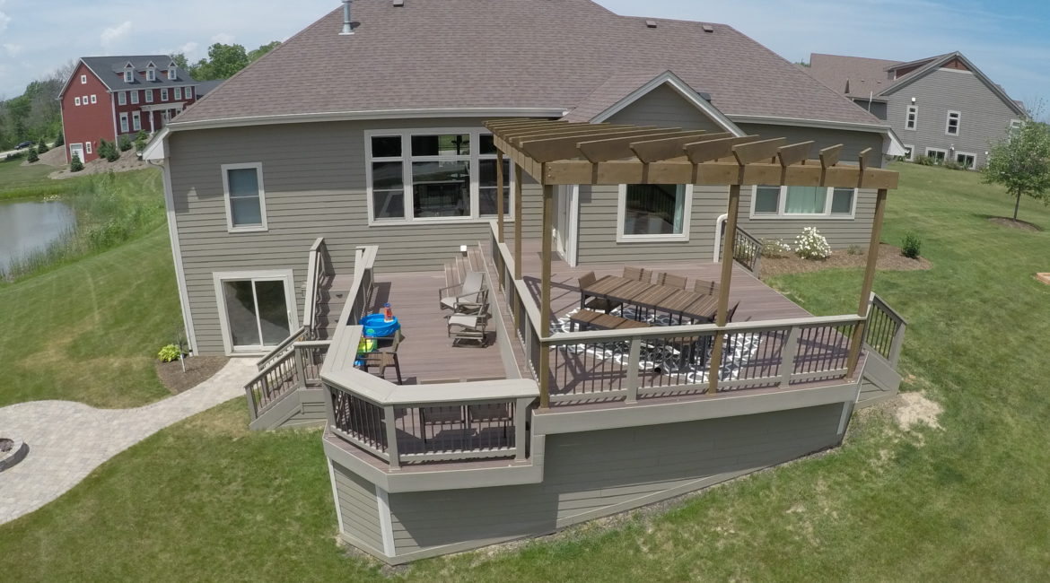 Multi-Level Deck w/ Pergola & Grill