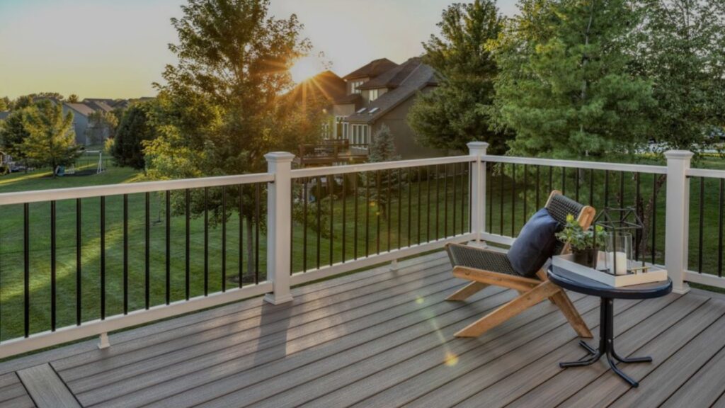 deck overlooking lawn, Milwaukee, Madison, Deck Builders