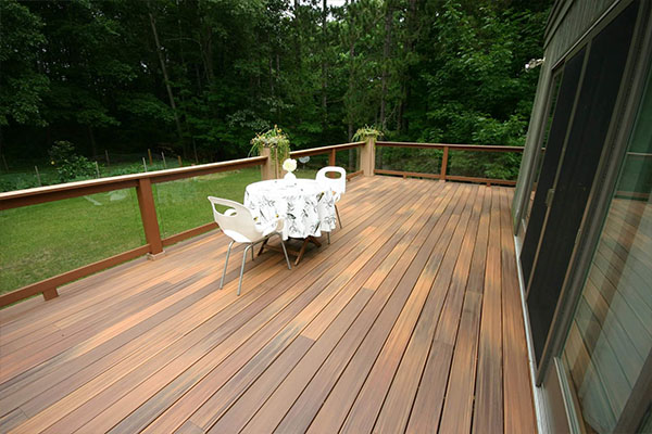 OUR CUSTOM DECKING FRAME SOLUTIONS